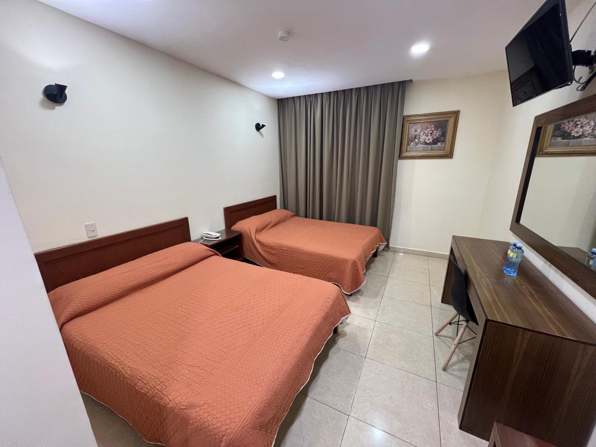 Hotel Fiesta Altena Tepatitlán de Morelos Exteriér fotografie